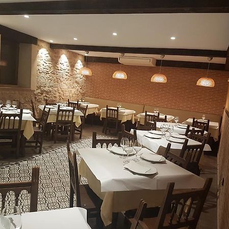 Hostal Meson Castilla Siguenza Eksteriør bilde