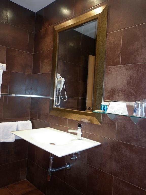 Hostal Meson Castilla Siguenza Eksteriør bilde